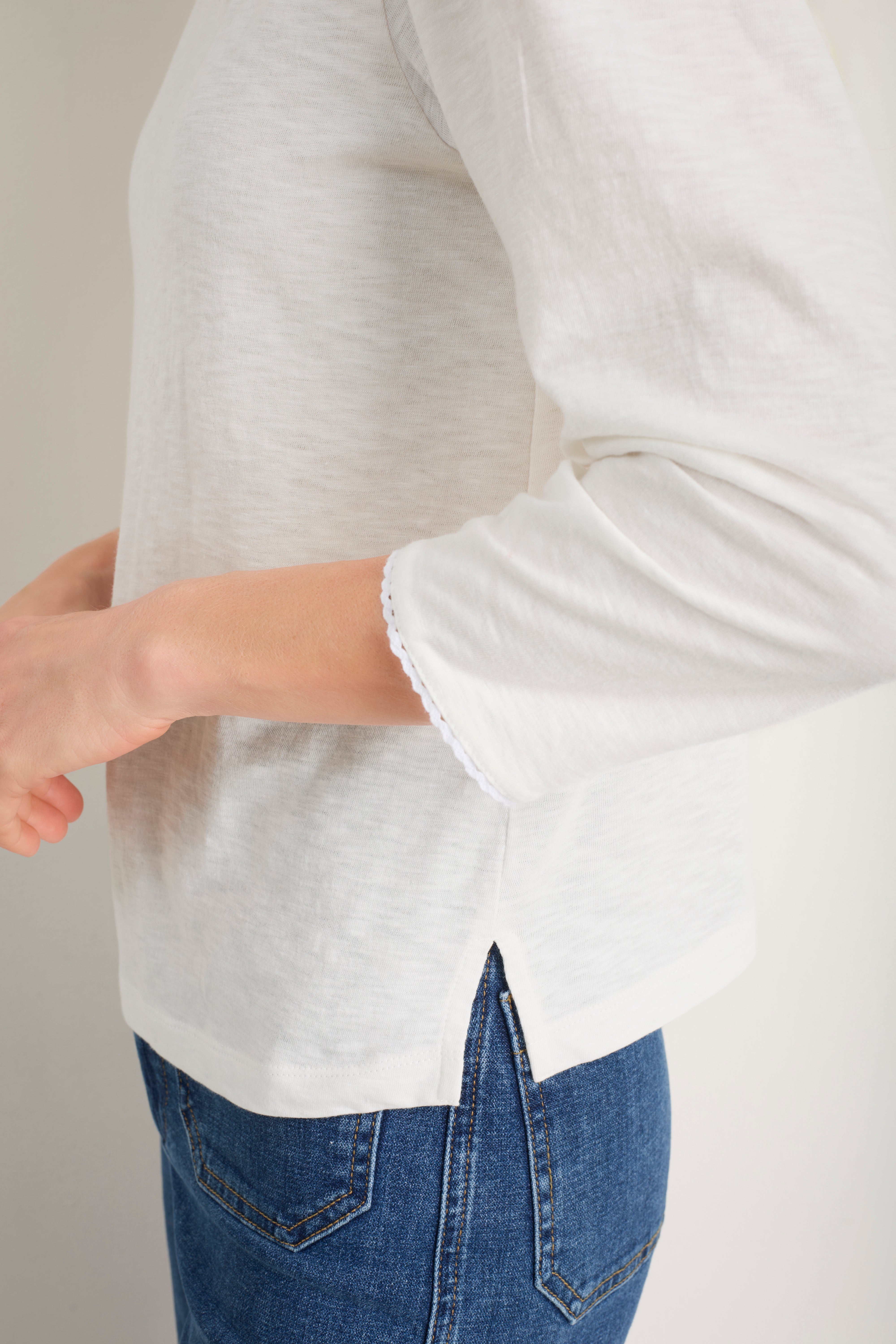 Elyna 3/4 Sleeve Tee - White