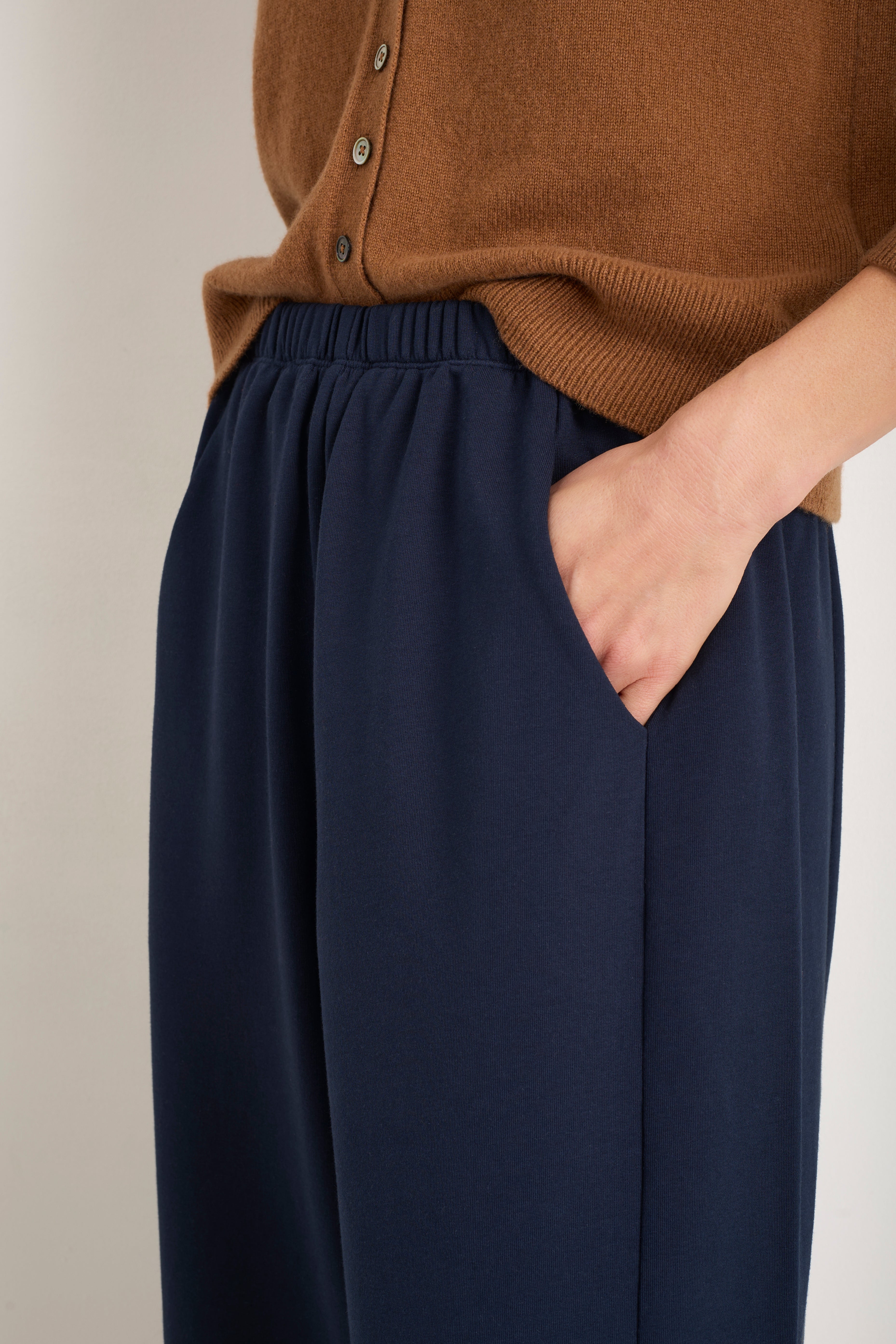 Gabby Barrel Leg Jersey Jogger - Midnight