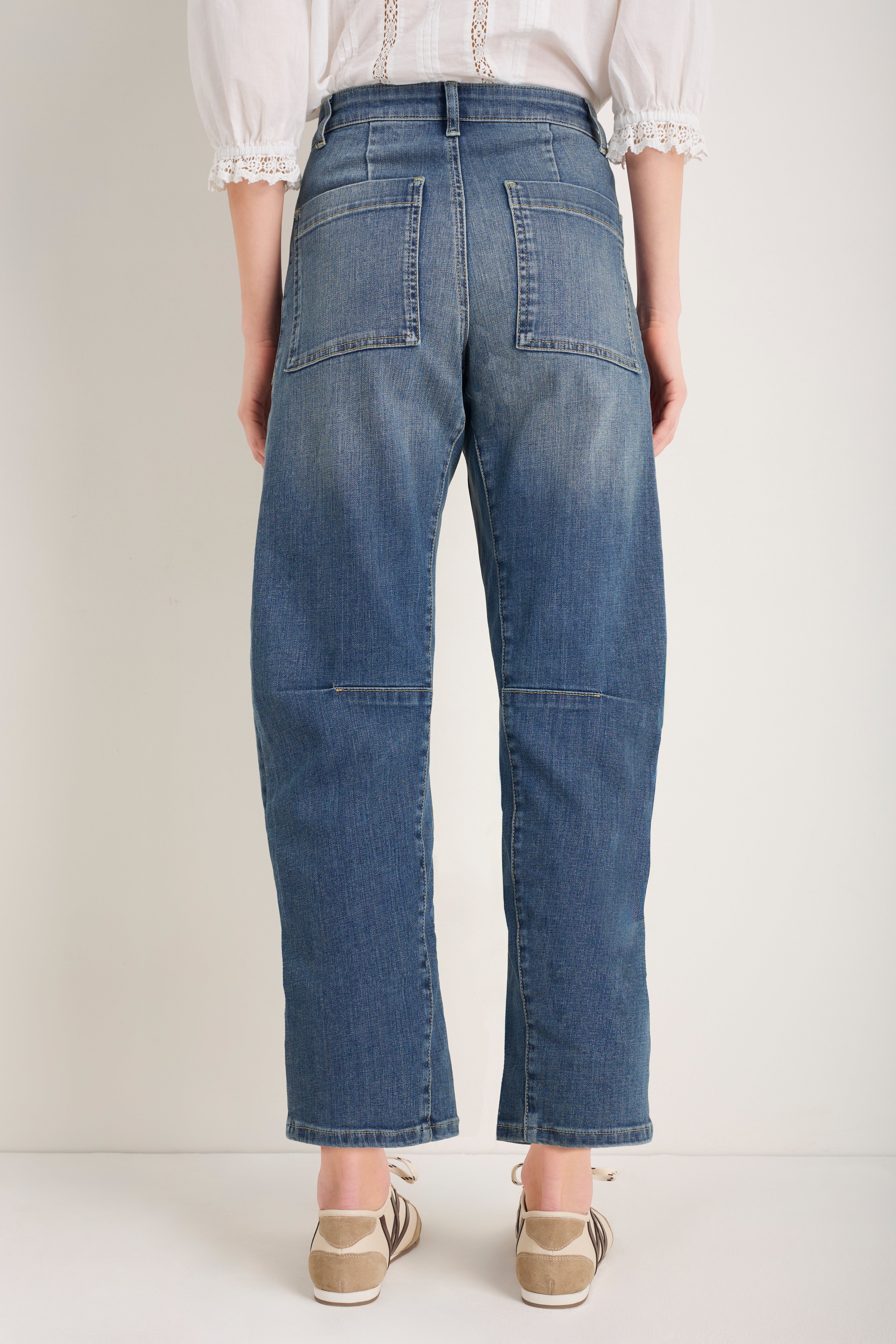 Paloma Barrel Jean - Vintage Wash