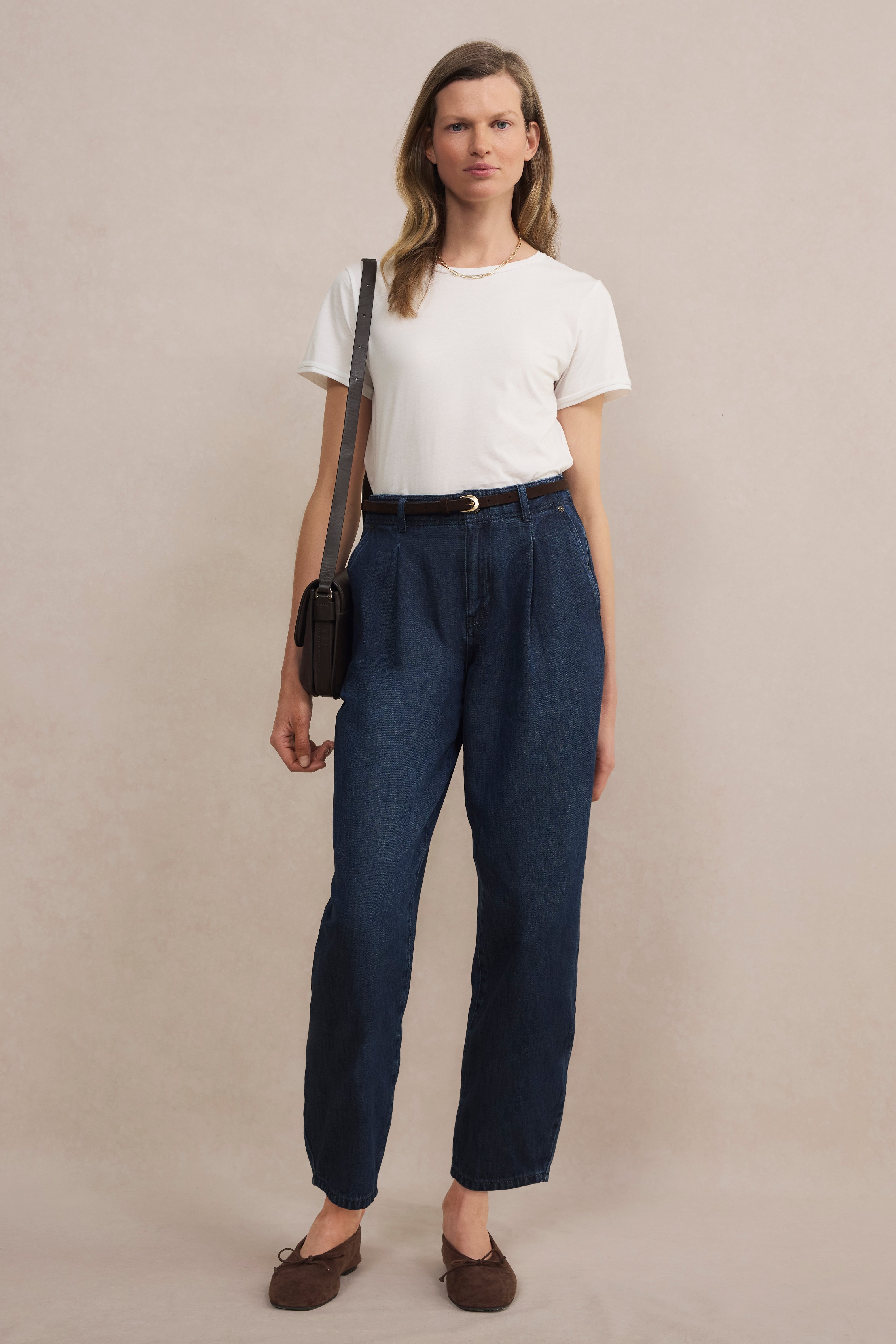 Macy Pleat Front Tapered Jean - Rinse Wash